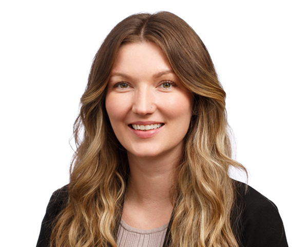 Headshot of Alexandra Bahling, PA-C, with The Oregon Clinic Plastic Surgery