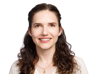 Headshot of Lauren Rynders, an audiologist with The Oregon Clinic Ear, Nose & Throat Northeast